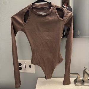 Revolve Ribbed Cutout Bodysuit | XS Chocolate Brown